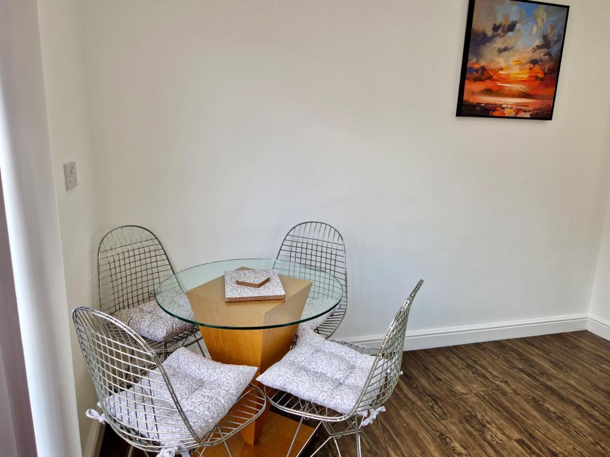 City Centre Serviced House: Private Rooms with Ensuite & Parking Coventry Exterior photo