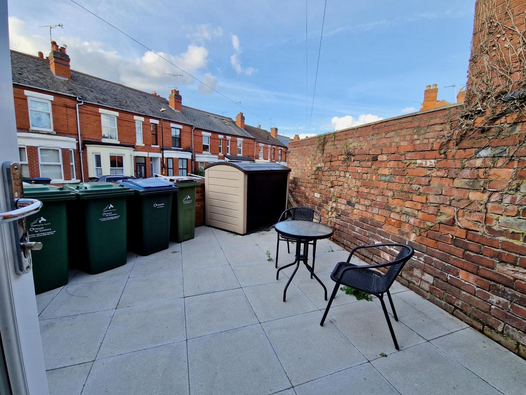 City Centre Serviced House: Private Rooms with Ensuite & Parking Coventry Exterior photo